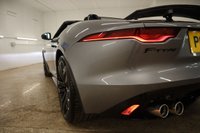 USED 2022 72 JAGUAR F-TYPE 5.0 R-DYNAMIC BLACK 2d 444 BHP ABSOLUTELY BEAUTIFUL CAR WITH GREAT FEATURES.