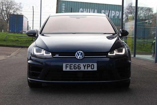 2017 VOLKSWAGEN GOLF 2.0 R DSG 5d 298 BHP - Photo 11