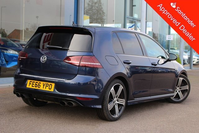 2017 VOLKSWAGEN GOLF 2.0 R DSG 5d 298 BHP - Photo 6