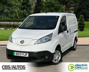 2021 NISSAN NV200