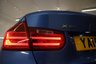 USED 2015 15 BMW 3 SERIES 2.0 320I XDRIVE M SPORT 4d 181 BHP IN STUNNING ESTORIL BLUE WITH DIGITAL BMW SERVICE RECORD AND FITTED WITH GREAT FACTORY OPTIONS