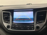 USED 2016 66 HYUNDAI TUCSON 2.0 CRDI PREMIUM 5d 134 BHP High Specification 2.0 CRDI PREMIUM, Full Leather Interior, Diamond Cut Alloy Wheels, Striking Polar White