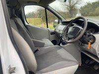 USED 2013 13 VAUXHALL VIVARO 2.0 2900 CDTI 113 BHP 