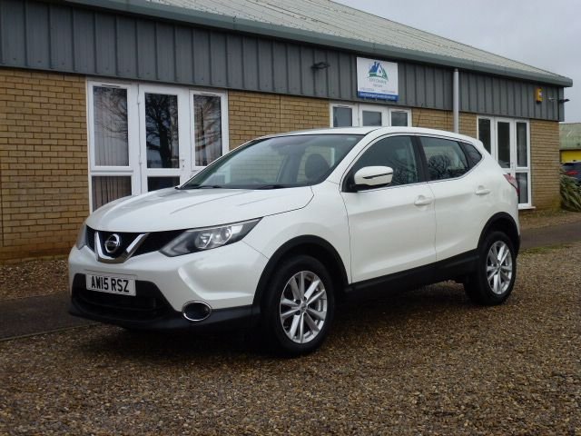 2015 15 Nissan Qashqai 1.2 ACENTA DIG-T XTRONIC 5d 113 BHP