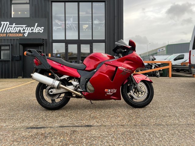 1999 T Honda Cbr1100xx Super Blackbird 1137cc CBR 1100 XX SUPER BLACKBIRD 