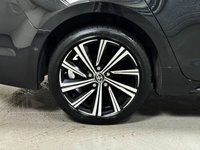 USED 2022 72 TOYOTA COROLLA 1.8 DESIGN 5d 121 BHP 