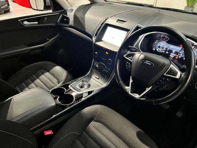 View our FORD GALAXY