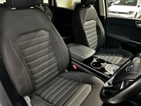 USED 2020 70 FORD GALAXY 2.0 TITANIUM ECOBLUE 5d 148 BHP FULL DEALER HISTORY+7SEATS