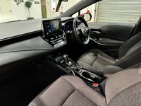 USED 2019 19 TOYOTA COROLLA 1.8 VVT-I ICON TECH 5d 121 BHP 