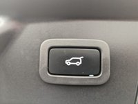USED 2018 18 LAND ROVER RANGE ROVER VELAR 2.0 S 5d 238 BHP 