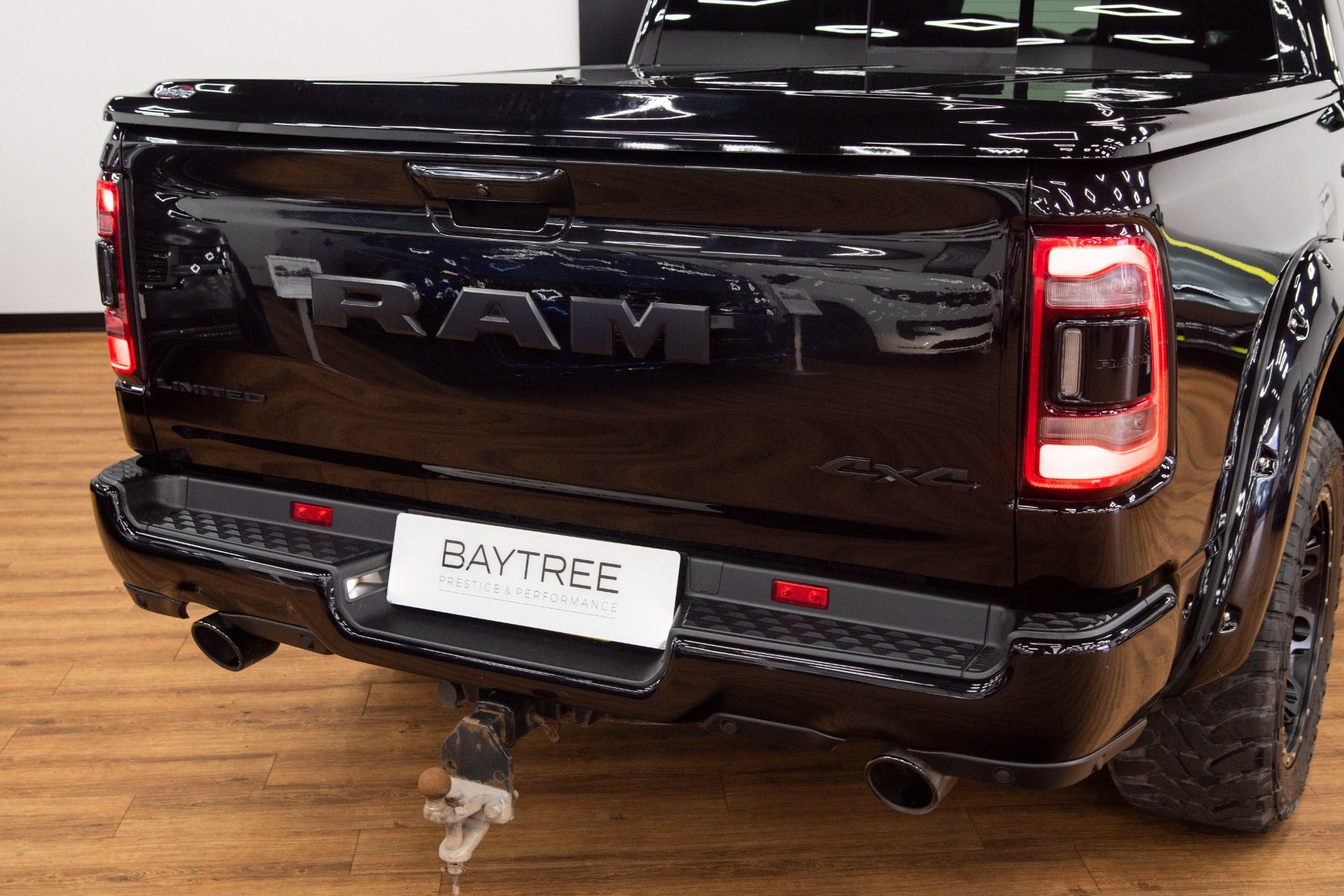 USED 2020 D DODGE RAM PICKUP 5.7  