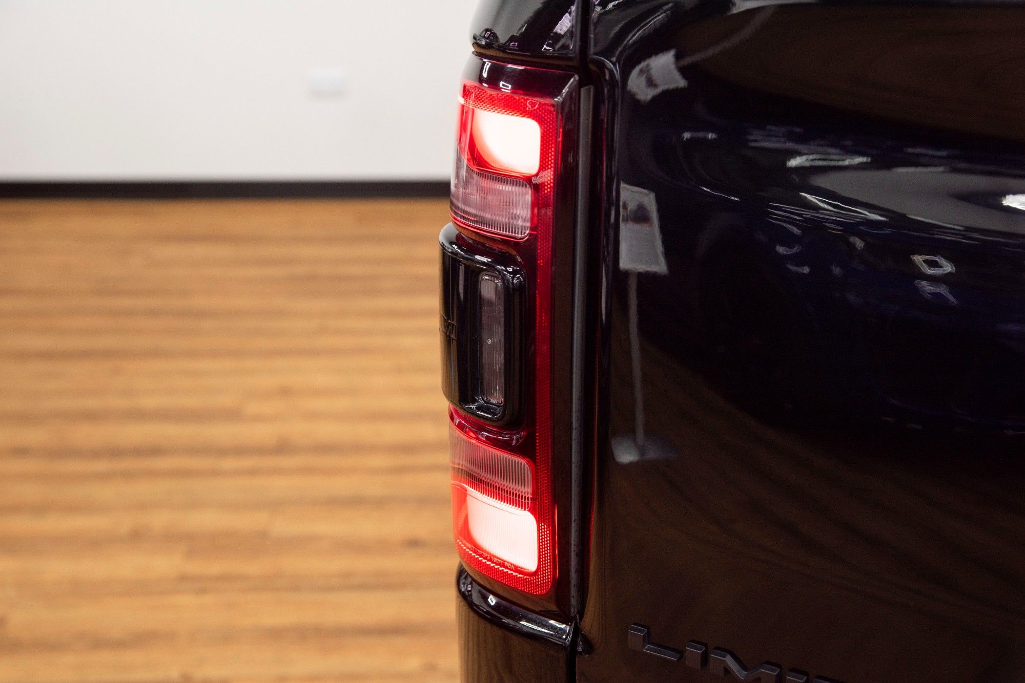 USED 2020 D DODGE RAM PICKUP 5.7  