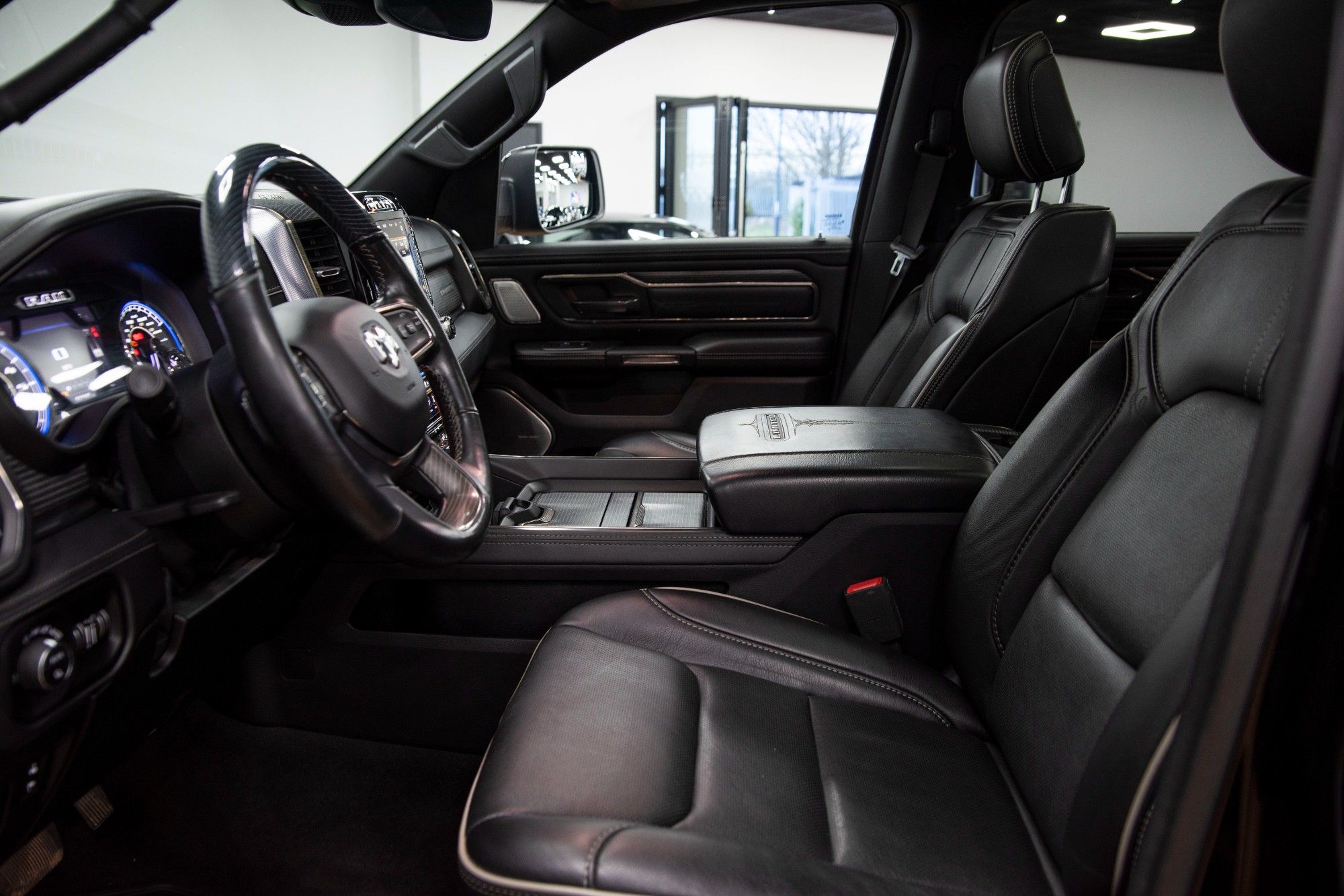 USED 2020 D DODGE RAM PICKUP 5.7  