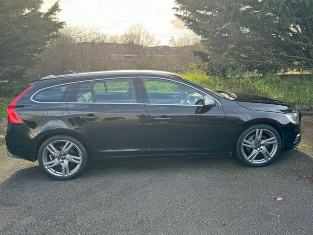 View our VOLVO V60