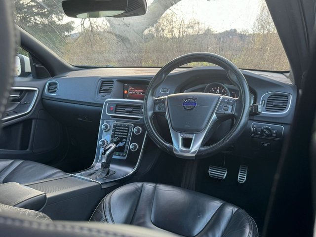 View our VOLVO V60