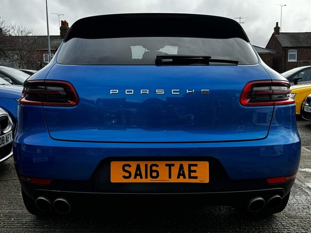 2016 PORSCHE MACAN 3.0L D S PDK 5d 258 BHP - Photo 7
