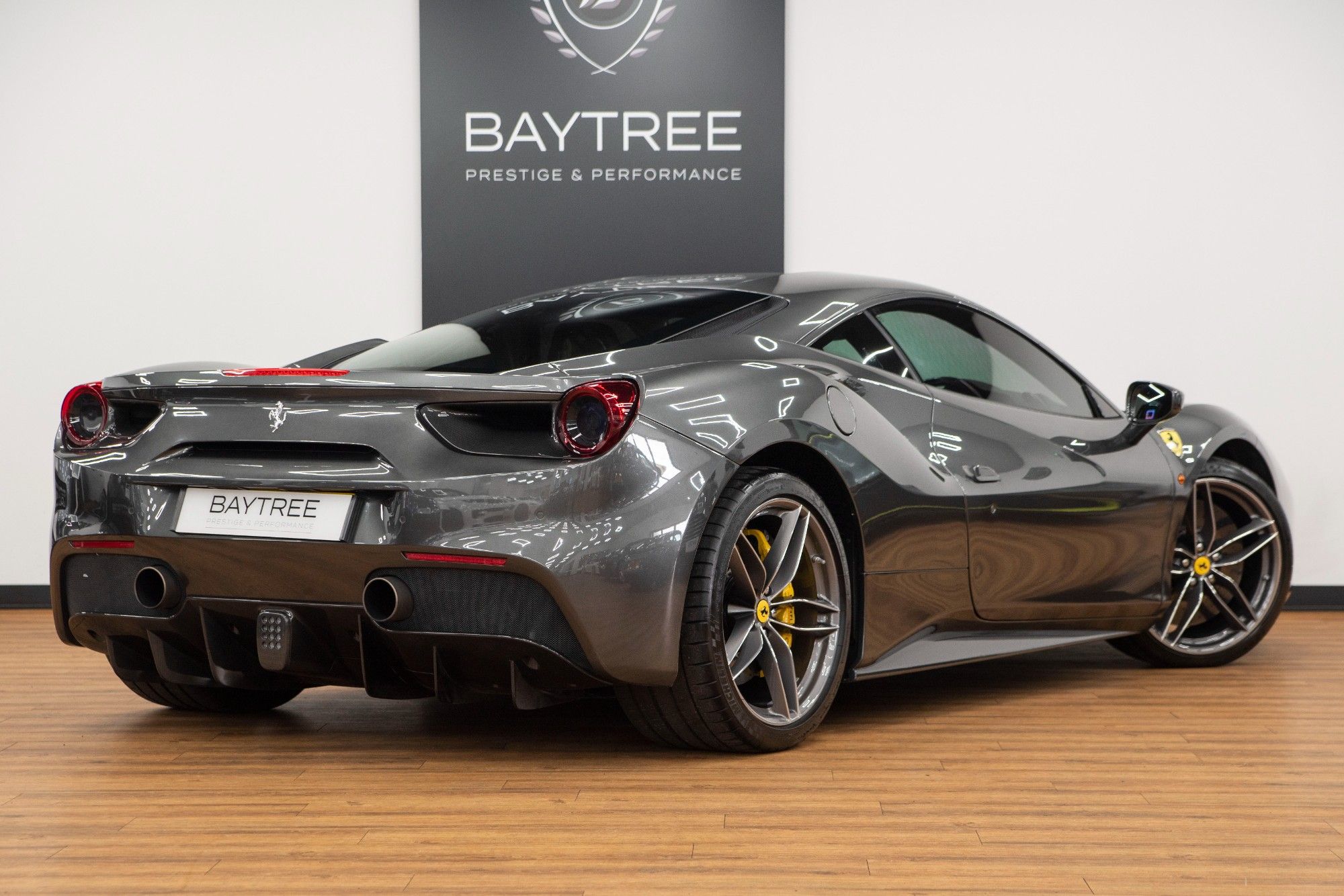 USED 2016 T FERRARI 488 3.9 GTB 