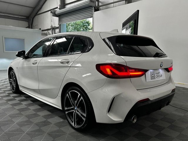 2020 BMW 1 SERIES - Photo 4