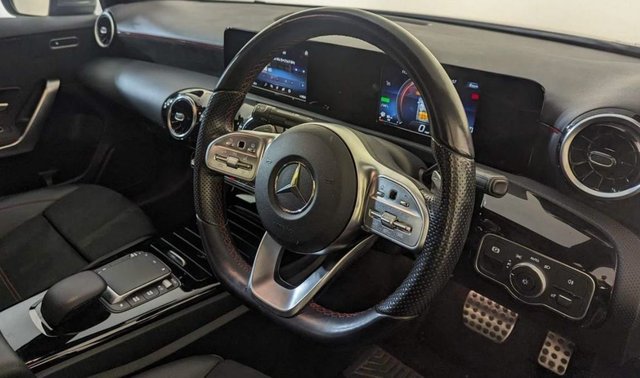 2020 Mercedes-Benz A-CLASS - Photo 3
