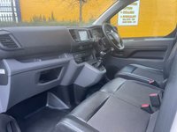 USED 2019 69 VAUXHALL VIVARO 1.5 L2H1 2900 SPORTIVE LWB [ A/C ] S/S 101 BHP T/SLD MANAGERS SPECIAL