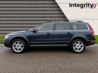 USED 2015 15 VOLVO XC70 2.4 D5 SE LUX NAV AWD 5d 212 BHP All Wheel Drive !! Winter Pack !!