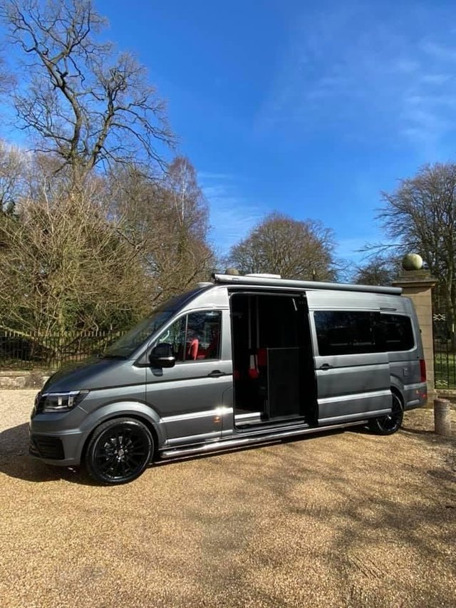 View our VOLKSWAGEN CRAFTER