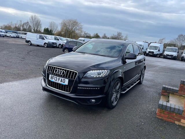 View our AUDI Q7