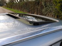 USED 2015 64 VOLVO V60 2.4 D6 PLUG-IN HYBRID R-DESIGN LUX NAV AWD 5d 286 BHP www.suffolkcarcentre.co.uk - Located at Ilketshall