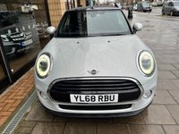USED 2018 68 MINI CONVERTIBLE 1.5 COOPER CLASSIC 2d 134 BHP Camera | Widescreen Sat Nav
