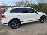 USED 2016 66 VOLKSWAGEN TOUAREG 3.0 V6 R-LINE TDI BLUEMOTION TECHNOLOGY 5d 262 BHP ONE PRE-FULL VW HISTORY-TOW BAR