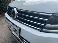 USED 2016 66 VOLKSWAGEN TOUAREG 3.0 V6 R-LINE TDI BLUEMOTION TECHNOLOGY 5d 262 BHP ONE PRE-FULL VW HISTORY-TOW BAR