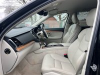USED 2015 65 VOLVO XC90 2.0 D5 MOMENTUM AWD 5d 222 BHP 