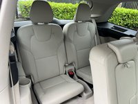 USED 2015 65 VOLVO XC90 2.0 D5 MOMENTUM AWD 5d 222 BHP 