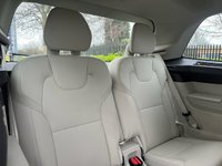 USED 2015 65 VOLVO XC90 2.0 D5 MOMENTUM AWD 5d 222 BHP 