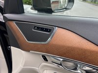 USED 2015 65 VOLVO XC90 2.0 D5 MOMENTUM AWD 5d 222 BHP 