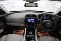USED 2015 15 JAGUAR XE 2.0 PORTFOLIO 4d 178 BHP STUNNING COLOUR COMBINATION WITH THE LIGHT GREY INTERIOR VERY LOW MILES