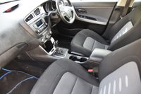 USED 2015 15 KIA CEED 1.6 CRDI 2 5d 126 BHP Low Rate Finance Available | Full Service History | 1 Former Keeper | Bluetooth Connectivity | Automatic | 2 Keys  | Park Assist | MOT Valid 11/08/2024