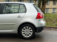 USED 2007 57 VOLKSWAGEN GOLF 1.6 MATCH FSI 5d 114 BHP 
