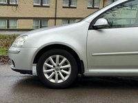 USED 2007 57 VOLKSWAGEN GOLF 1.6 MATCH FSI 5d 114 BHP 