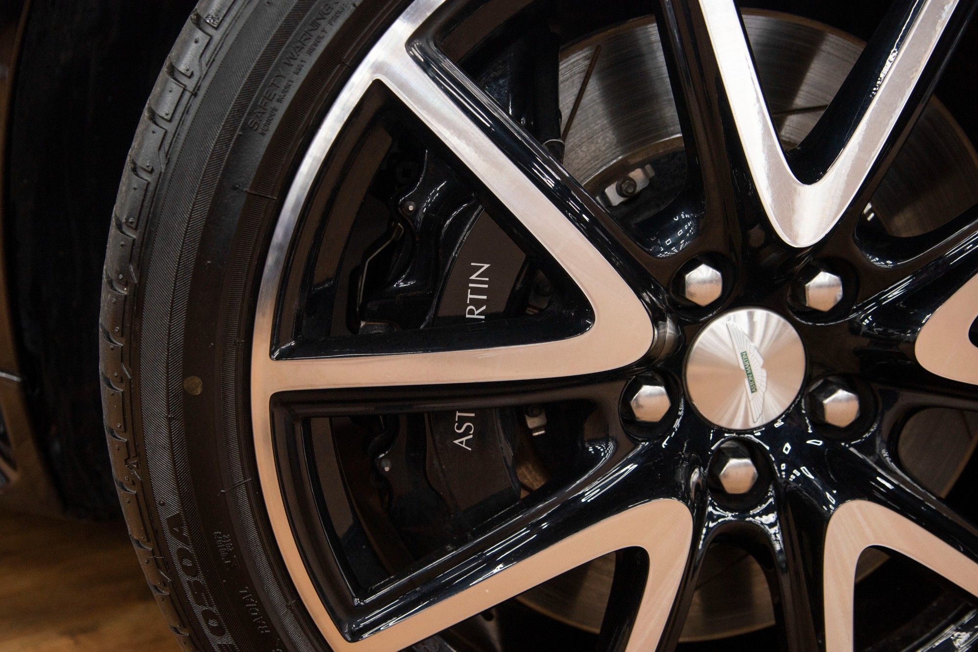 USED 2012 12 ASTON MARTIN VANTAGE 4.7 S V8 