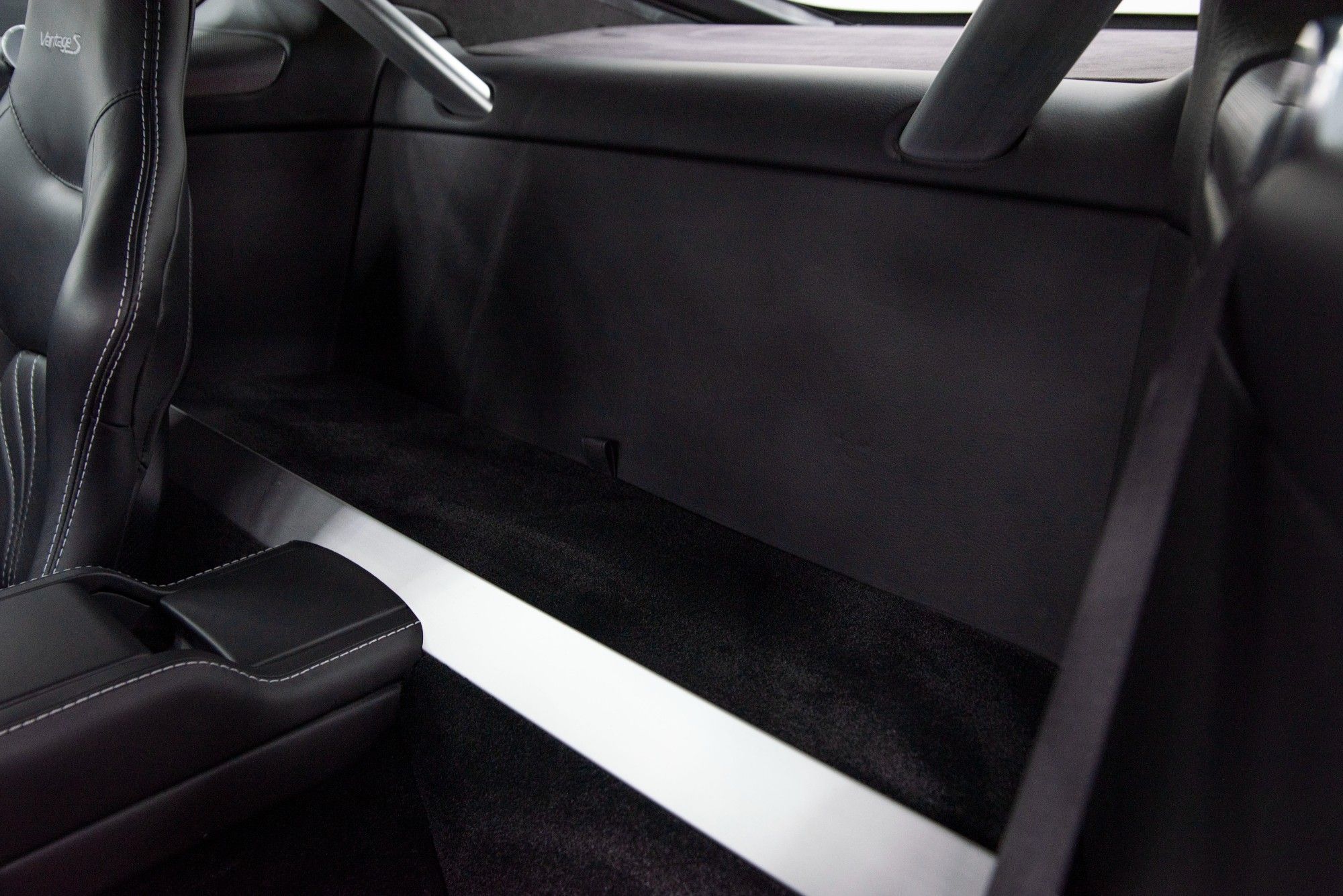 USED 2012 12 ASTON MARTIN VANTAGE 4.7 S V8 