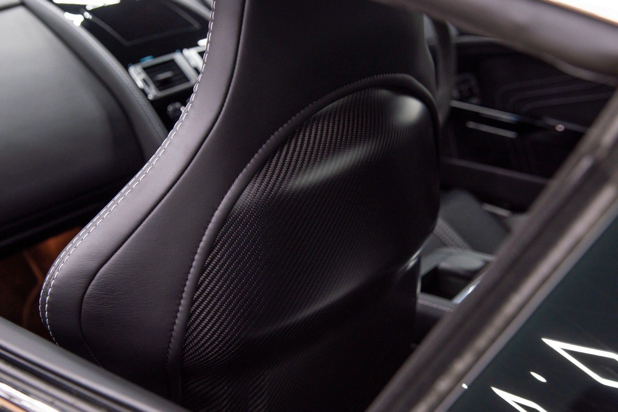 USED 2012 12 ASTON MARTIN VANTAGE 4.7 S V8 