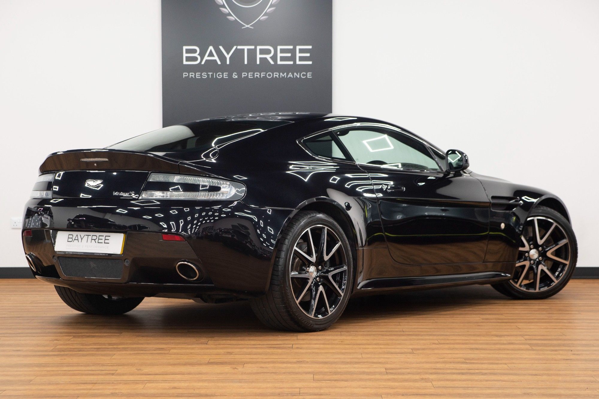 USED 2012 12 ASTON MARTIN VANTAGE 4.7 S V8 