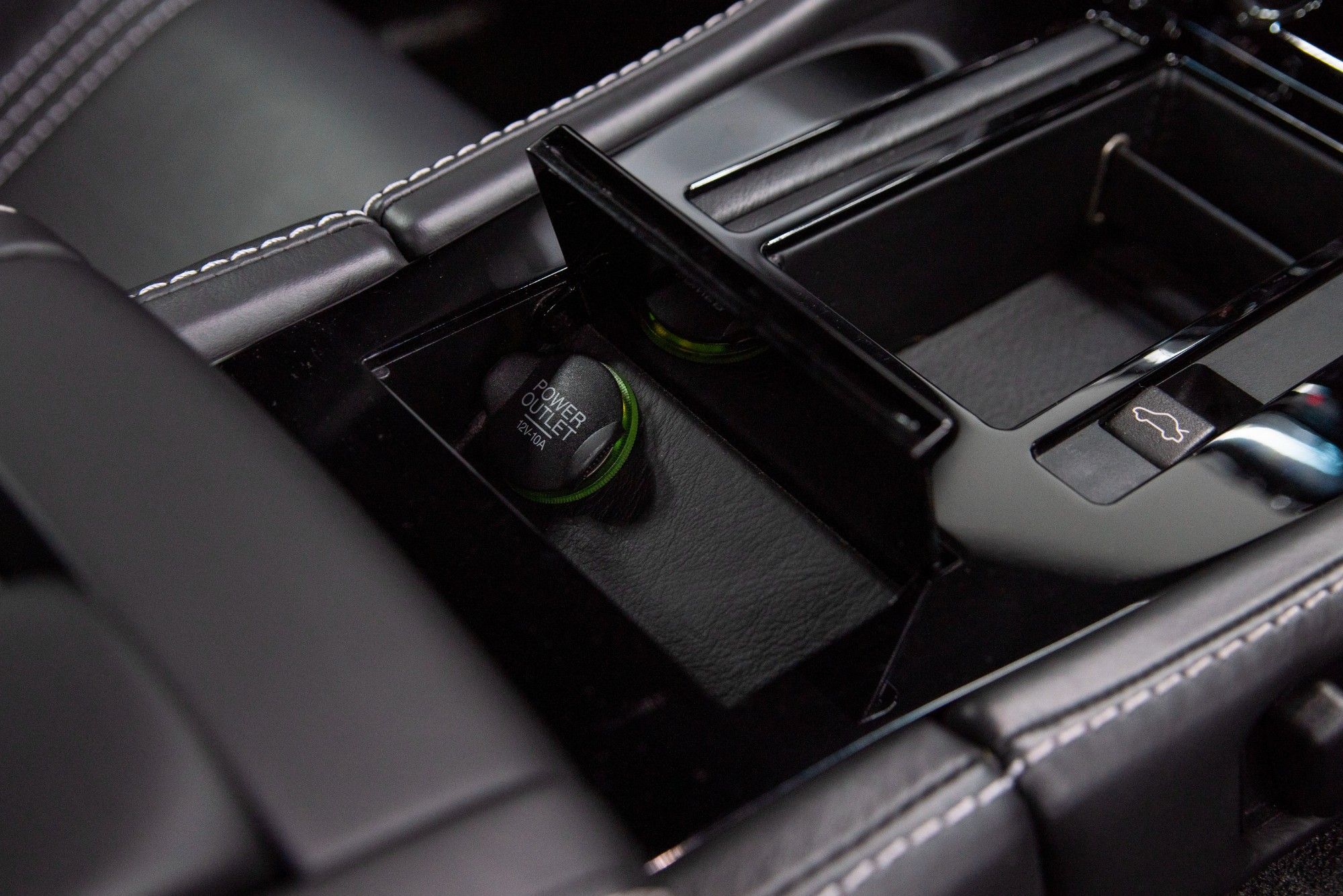 USED 2012 12 ASTON MARTIN VANTAGE 4.7 S V8 