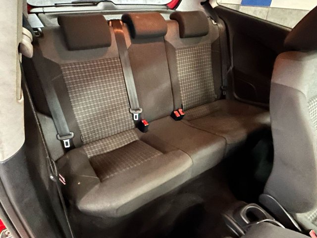 2014 VOLKSWAGEN POLO - Photo 10