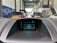 USED 2015 15 FORD FIESTA 1.25 Zetec Hatchback 3dr Petrol Manual Euro 6 (82 ps) Bluetooth, Low Insurance, USB