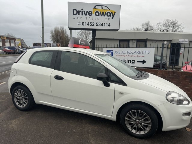 2012 62 Fiat Punto 1.2 POP 3d 69 BHP