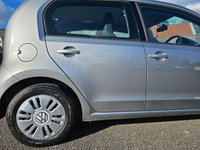USED 2015 64 VOLKSWAGEN UP 1.0 MOVE UP BLUEMOTION TECHNOLOGY 5d 59 BHP VOLKSWAGEN UP 1.0 MOVE UP BLUEMOTION TECHNOLOGY 5d 59 BHP