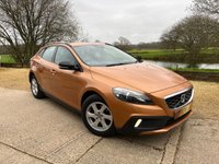 USED 2013 VOLVO V40 D2 CROSS COUNTRY SE Sensors, DAB, Great Condition