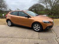 USED 2013 VOLVO V40 D2 CROSS COUNTRY SE Sensors, DAB, Great Condition